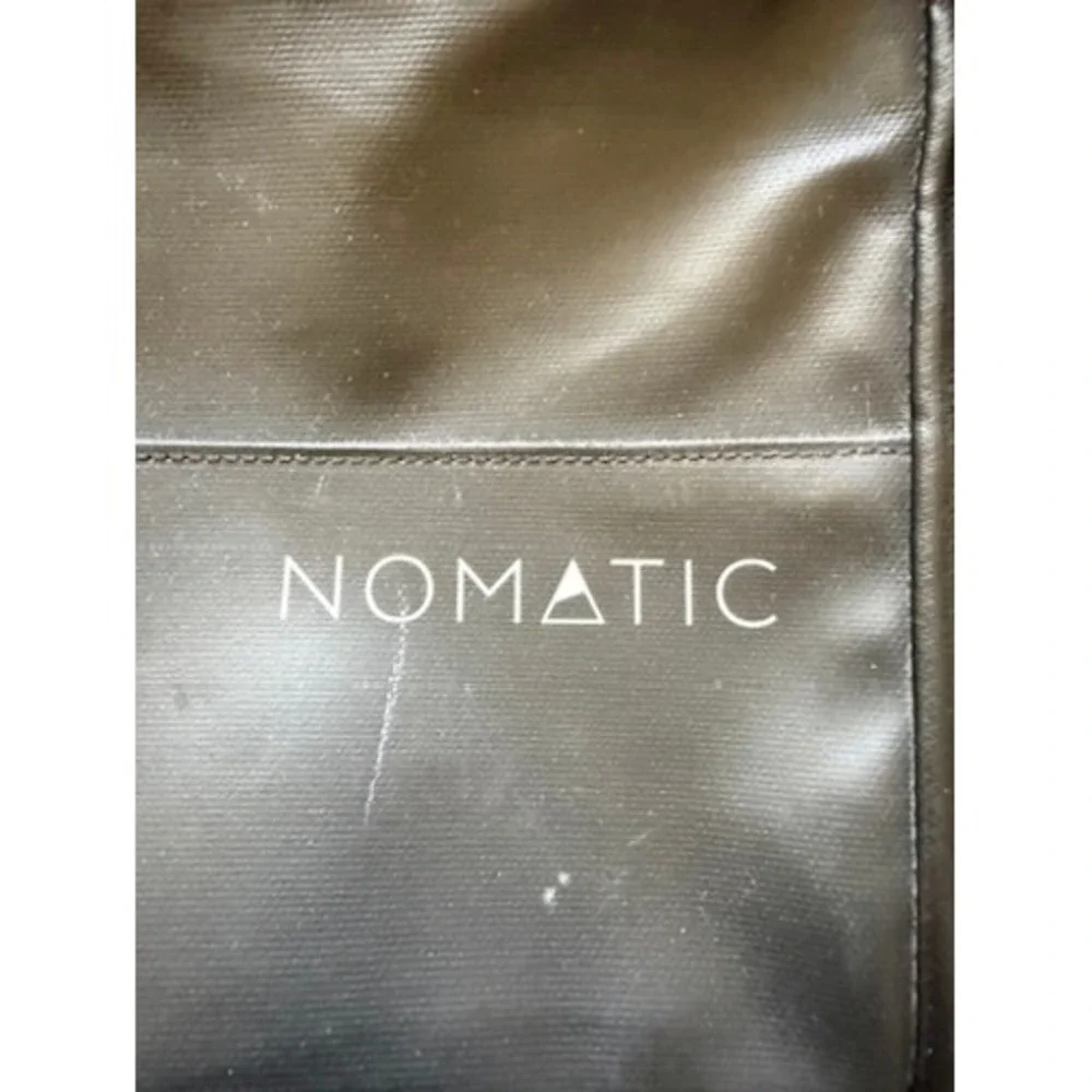 Nomatic Travel Backpack Black Laptop Bag Wags Capital Logo 20L-30L Expandable